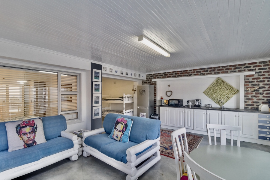 6 Bedroom Property for Sale in Yzerfontein Western Cape